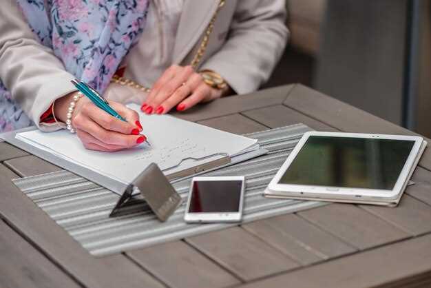Identifying Common Red Flags in Online Paper Writing Reviews